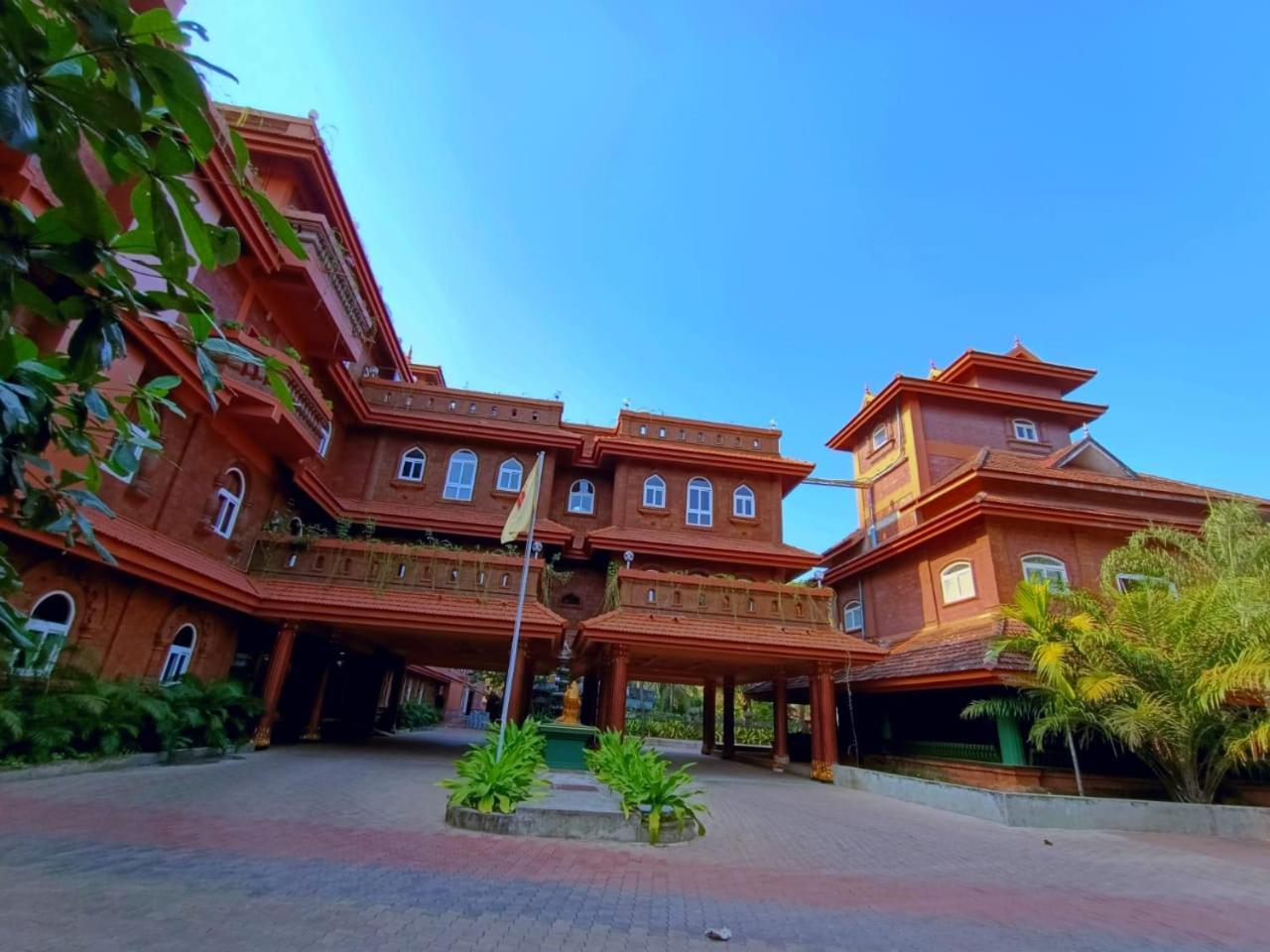 Krishna Beach Resort Kannur Eksteriør bilde